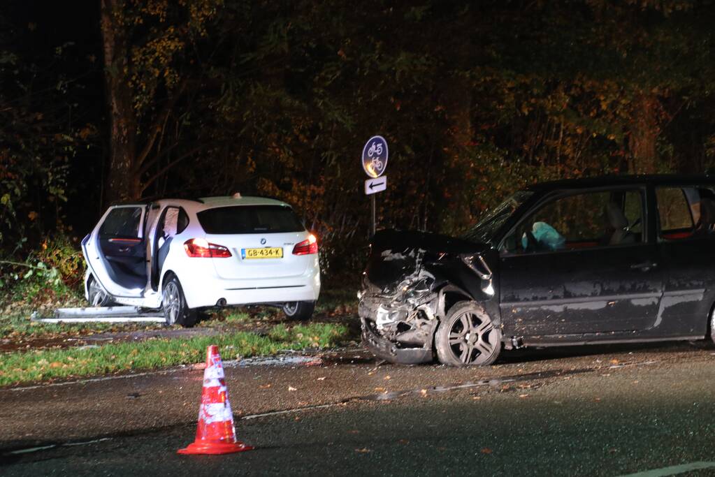 Veel schade na aanrijding