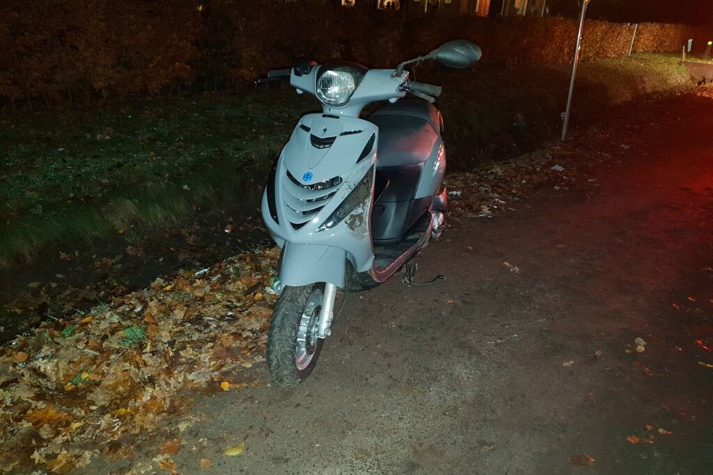 Bromfietser gewond bij valpartij