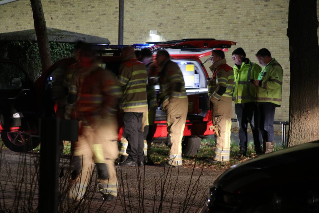 Nachtwerk door vervuild riool