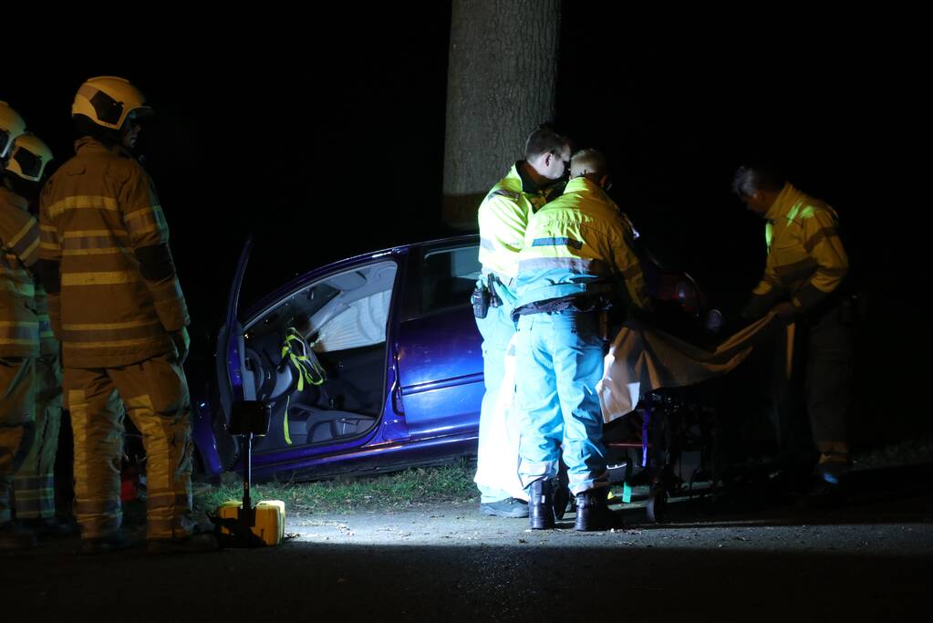 Drie gewonden bij eenzijdig ongeval