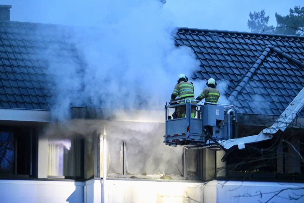 Grote schade bij brand in villa