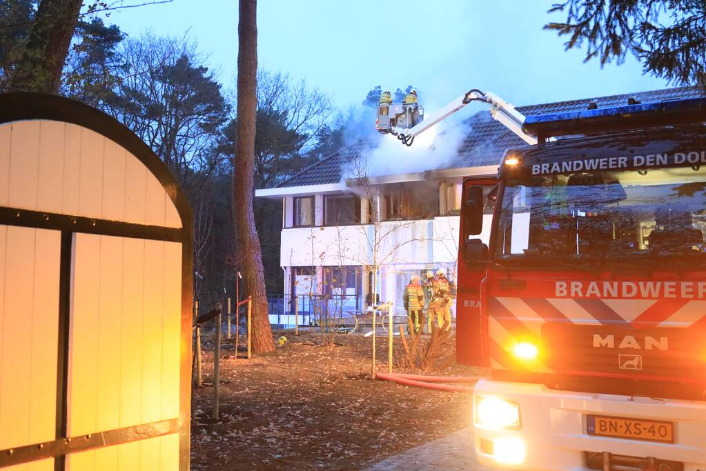 Grote schade bij brand in villa