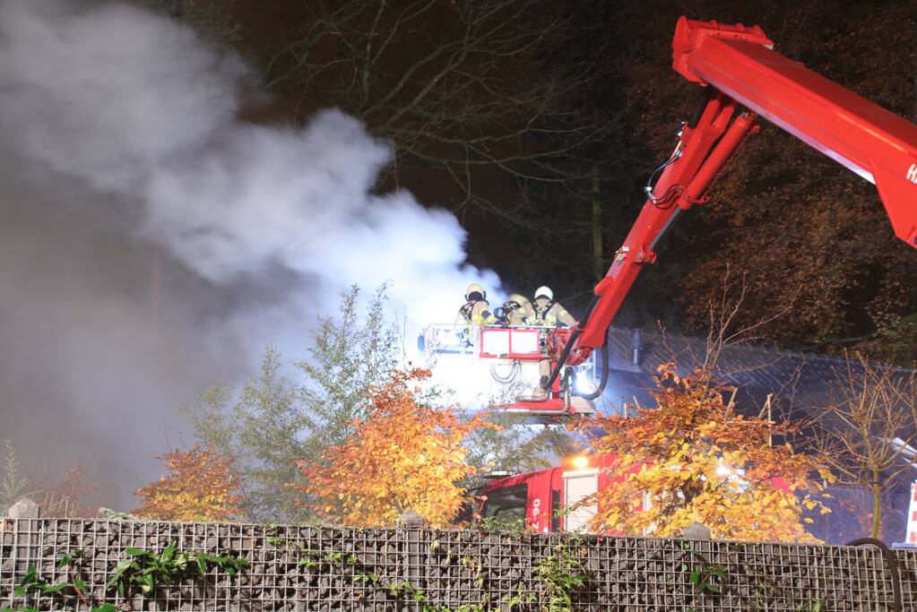 Flinke rookontwikkeling bij brand in vrijstaande woning