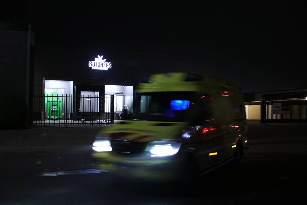 Persoon gewond bij vleeswarenfabrikant