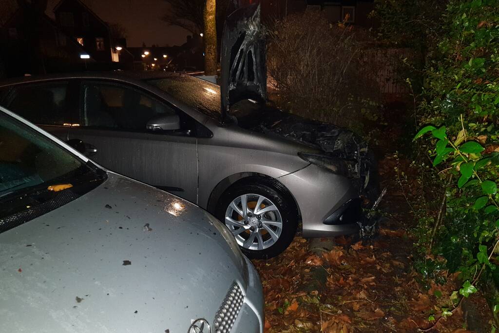 Meerdere auto's in brand in Nieuwegein