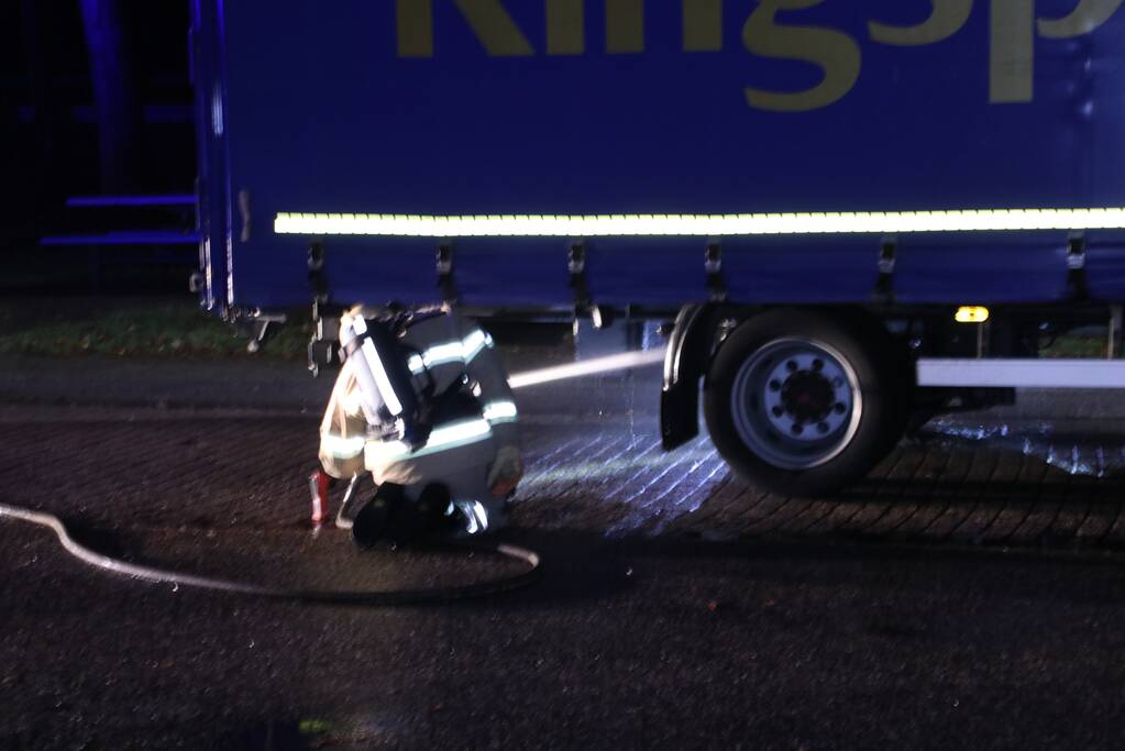 Aanhanger vat vlam op snelweg