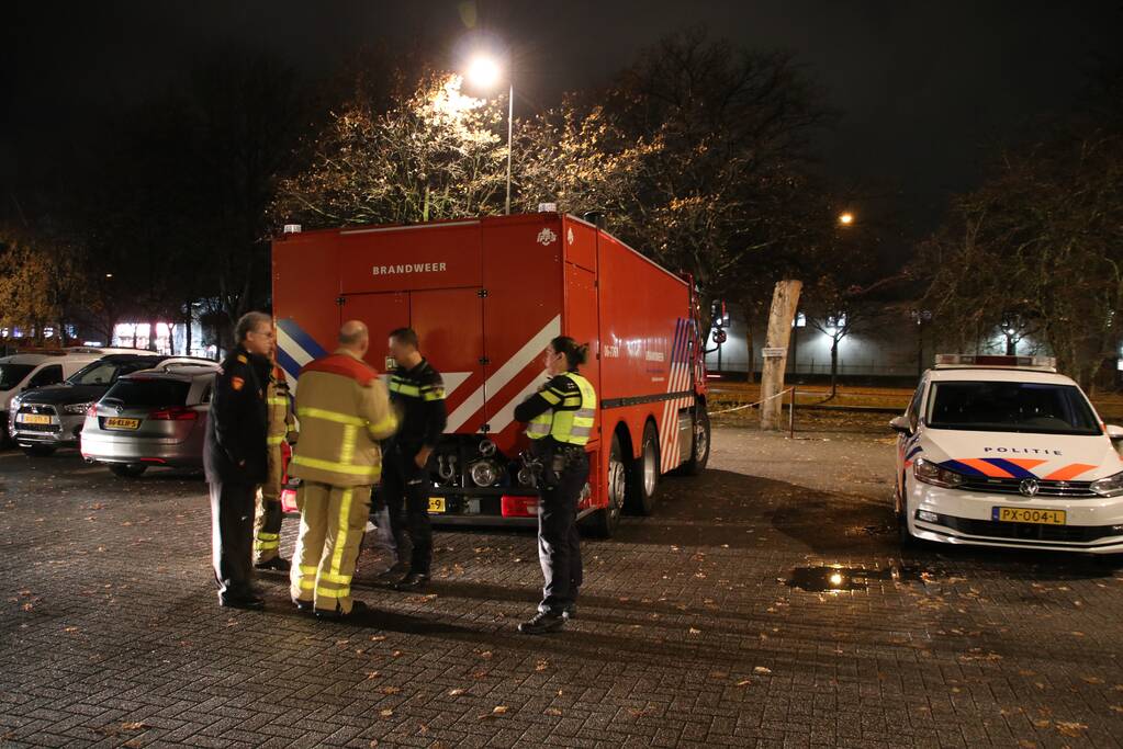 Brandweerlieden brengen eerbetoon aan ernstig zieke collega