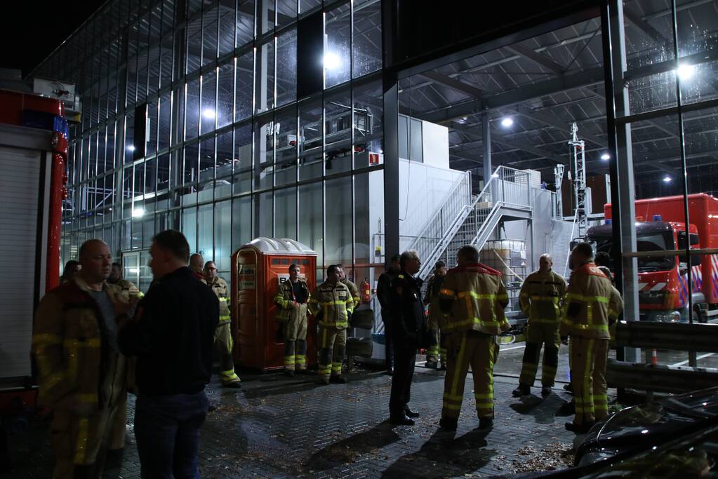 Brandweerlieden brengen eerbetoon aan ernstig zieke collega