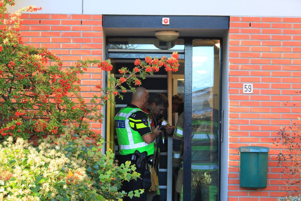 Persoon gewond bij woningbrand