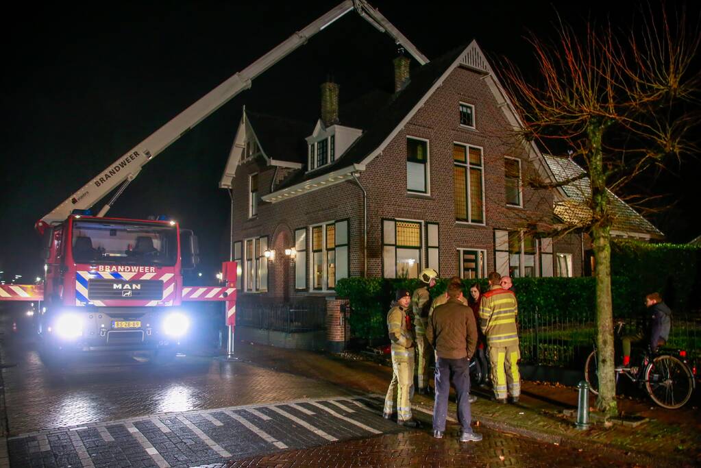 Veel bekijks bij schoorsteenbrand
