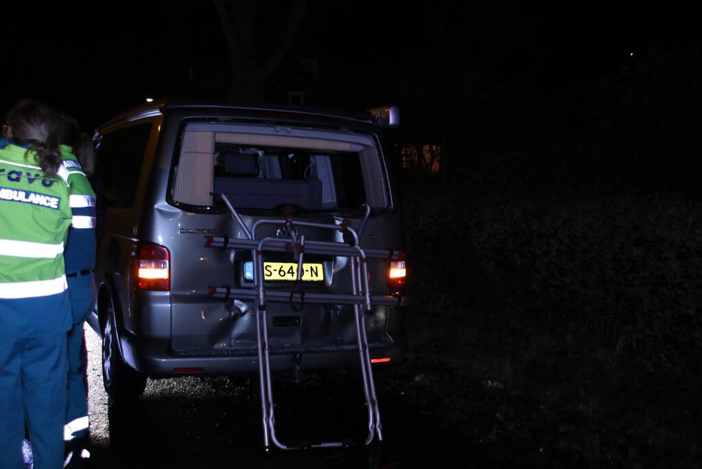 Aanrijding tussen personenbus en stadsbus