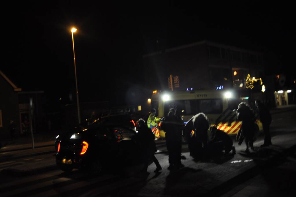 Bejaarde man aangereden op zebrapad