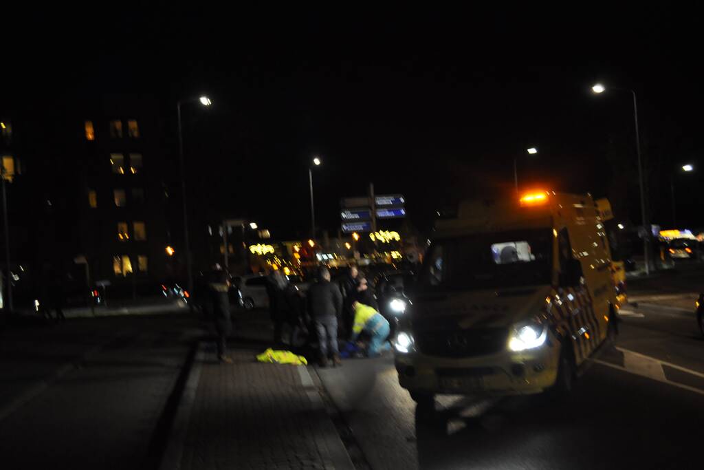 Bejaarde man aangereden op zebrapad