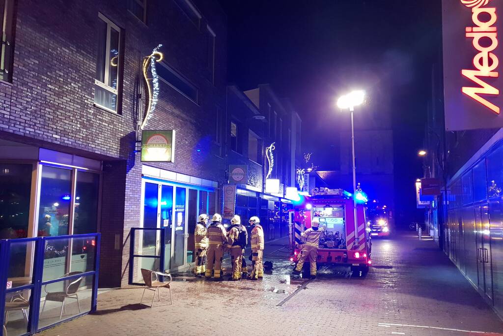 Brand in lunch cafÃ©