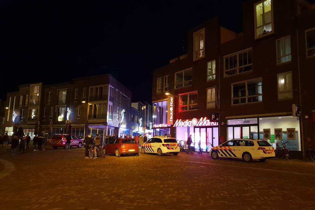 Brand in lunch cafÃ©