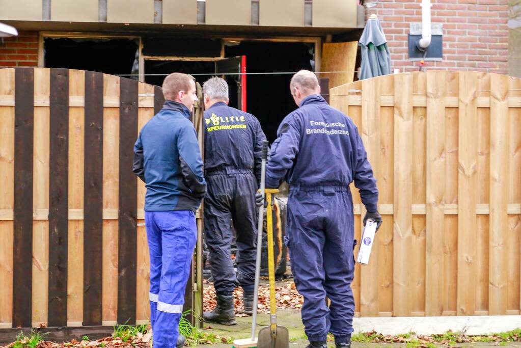 Politie doet onderzoek naar brand in woning