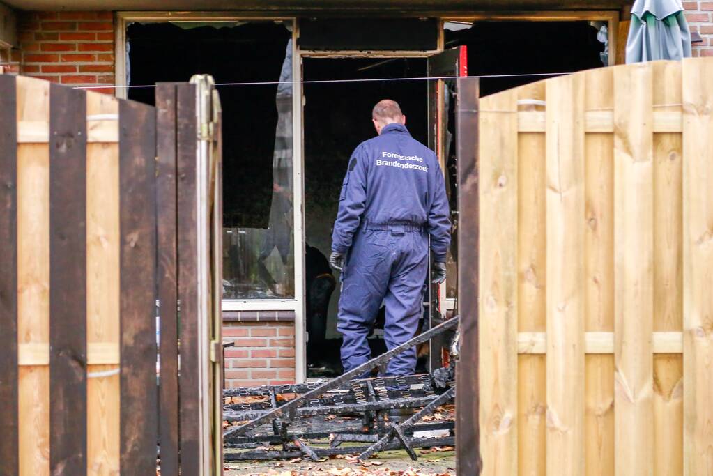 Politie doet onderzoek naar brand in woning