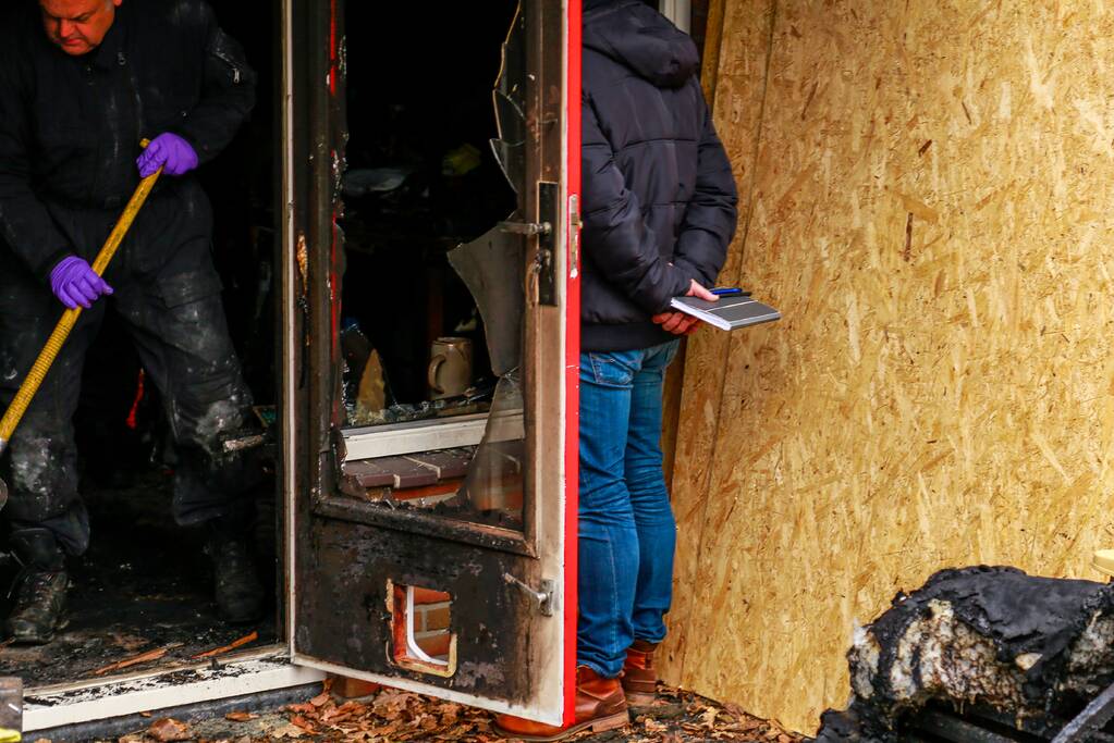 Politie doet onderzoek naar brand in woning