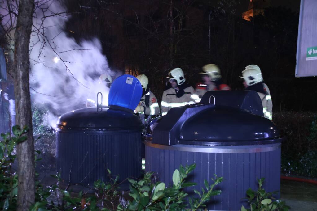 Veel rookontwikkeling bij containerbrand