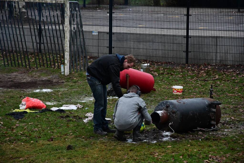 Carbidschieten trekt veel bekijks