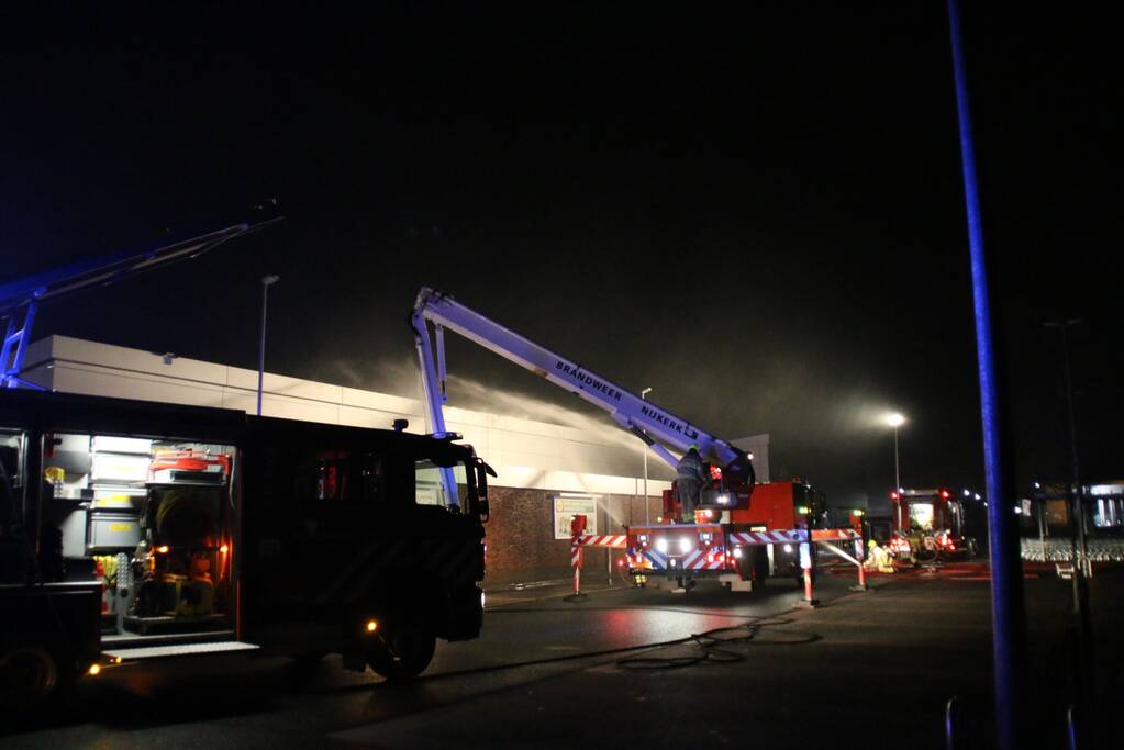 Grote brand bij Lidl