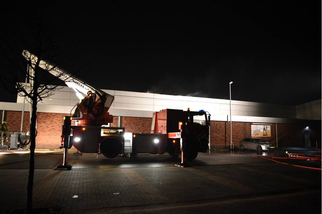 Grote brand bij Lidl