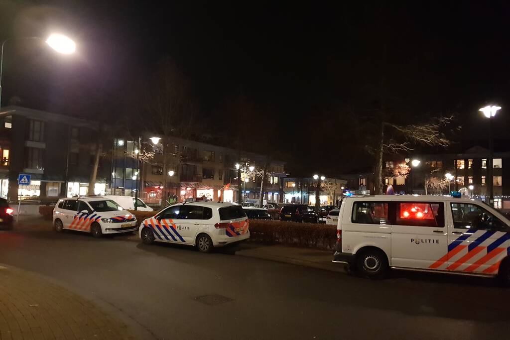 Twee daders voortvluchtig na overval op Kruidvat