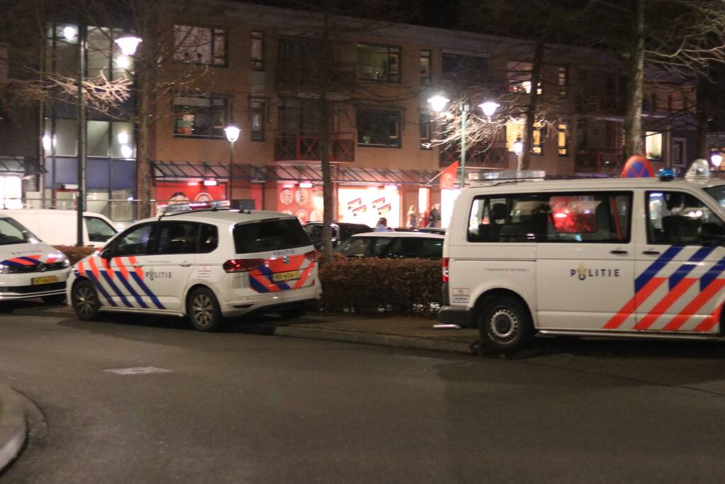 Twee daders voortvluchtig na overval op Kruidvat