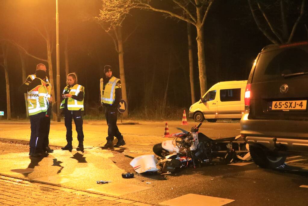 Motor total-loss na aanrijding met auto