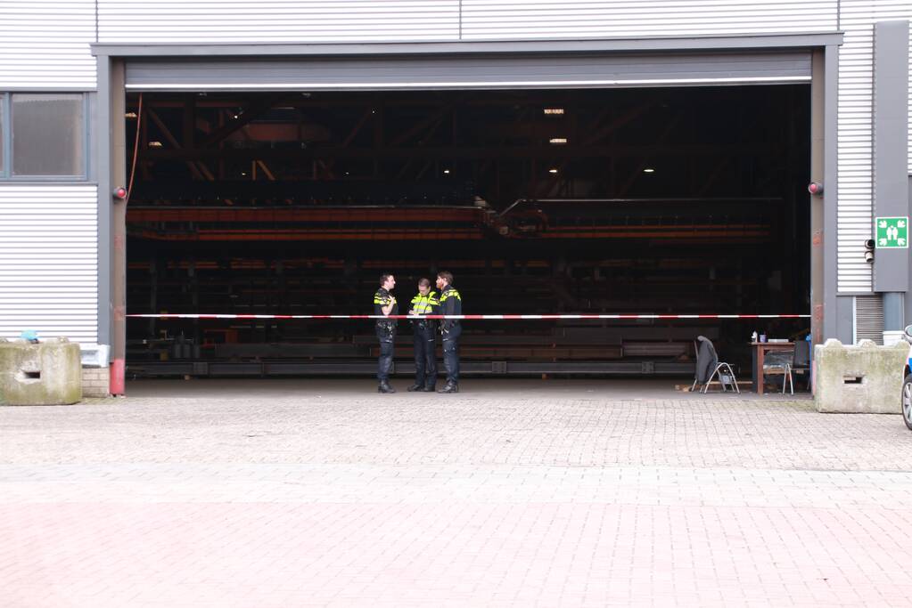 Persoon zwaargewond bij bedrijfsongeval