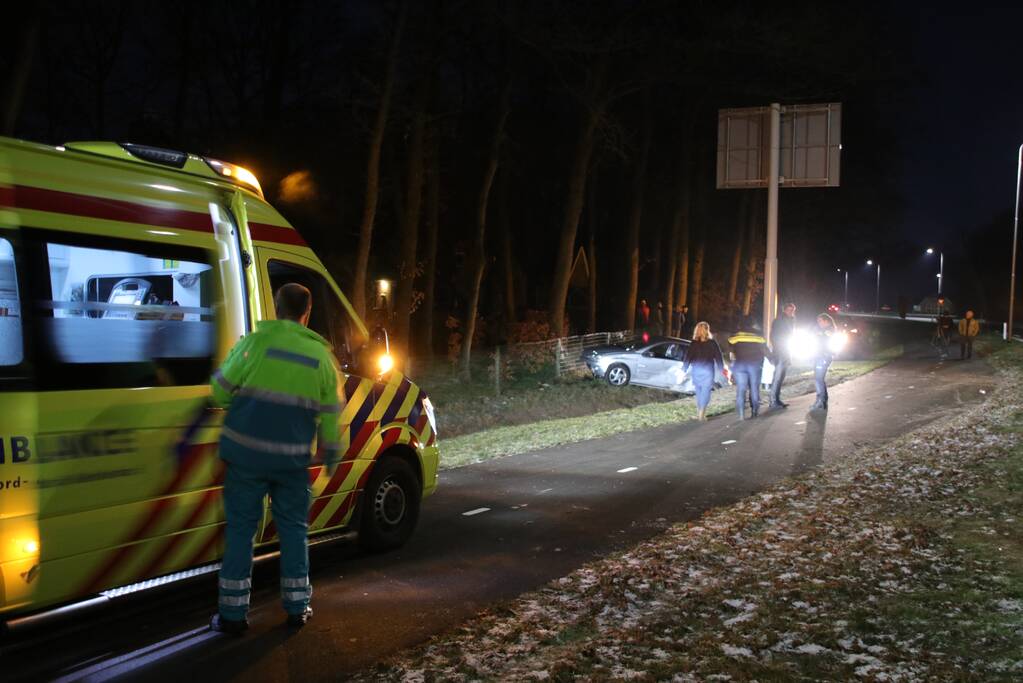 Slippartij eindigt in droge sloot