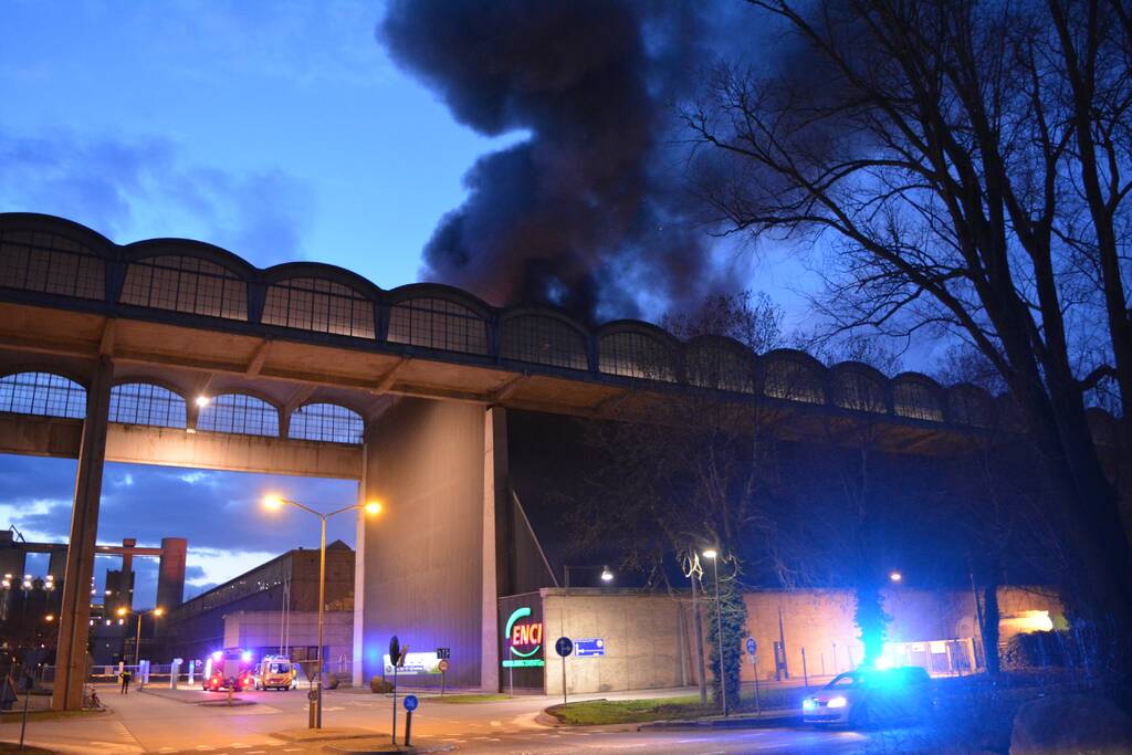 Zeer grote brand bij cementfabriek ENCI