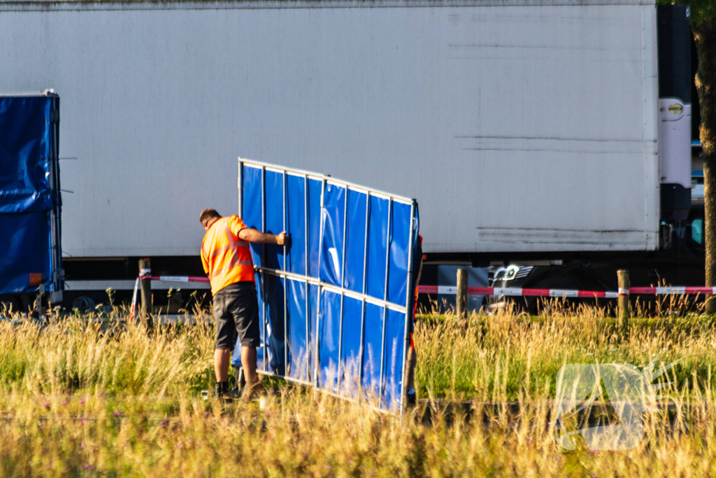 Dode bij brand op woonboot