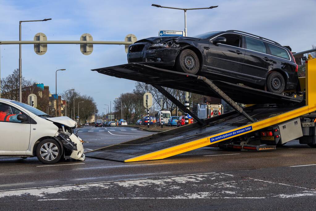 Flinke schade bij ongeval op kruising (Amersfoort)
