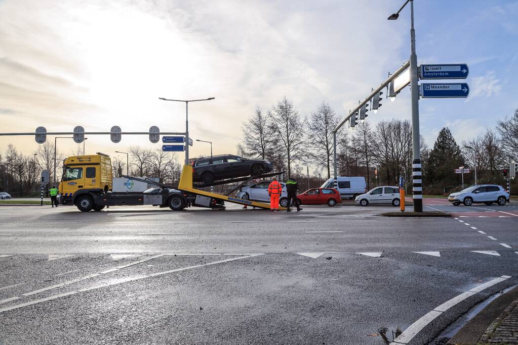 Flinke schade bij ongeval op kruising (Amersfoort)