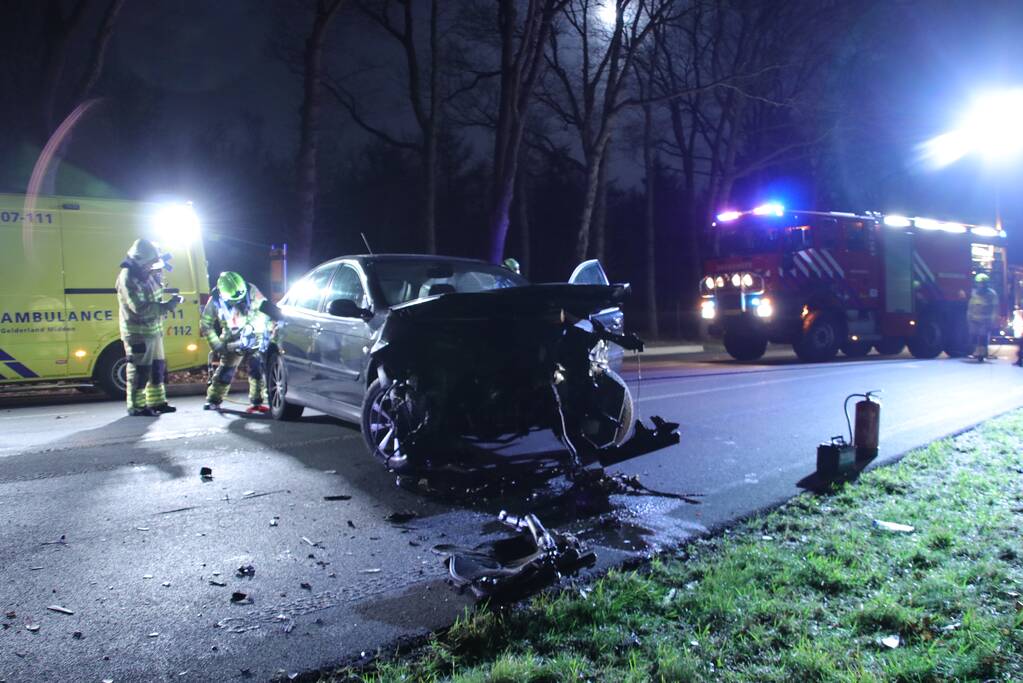 Flinke schade bij aanrijding (Kootwijkerbroek)