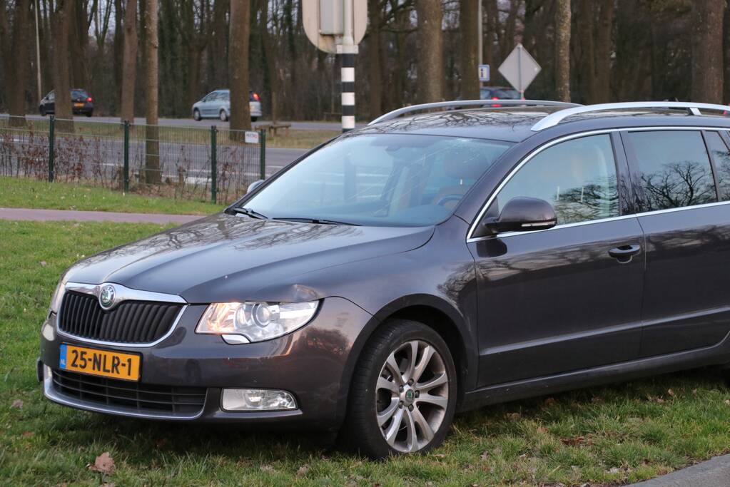 Voetganger gewond bij aanrijding met auto (Ede)