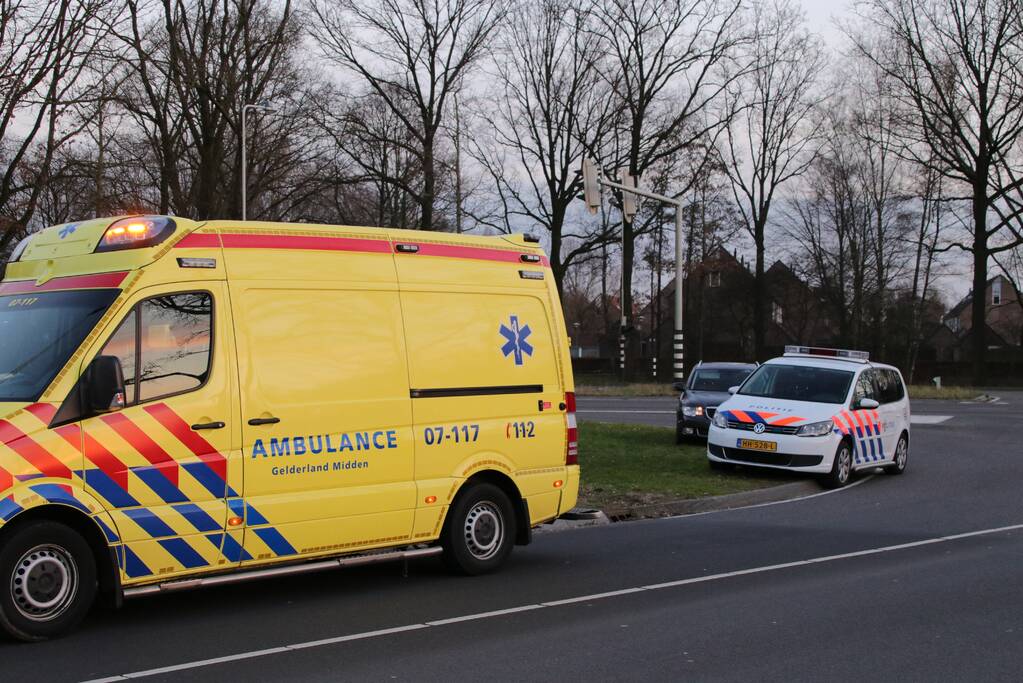 Voetganger gewond bij aanrijding met auto (Ede)