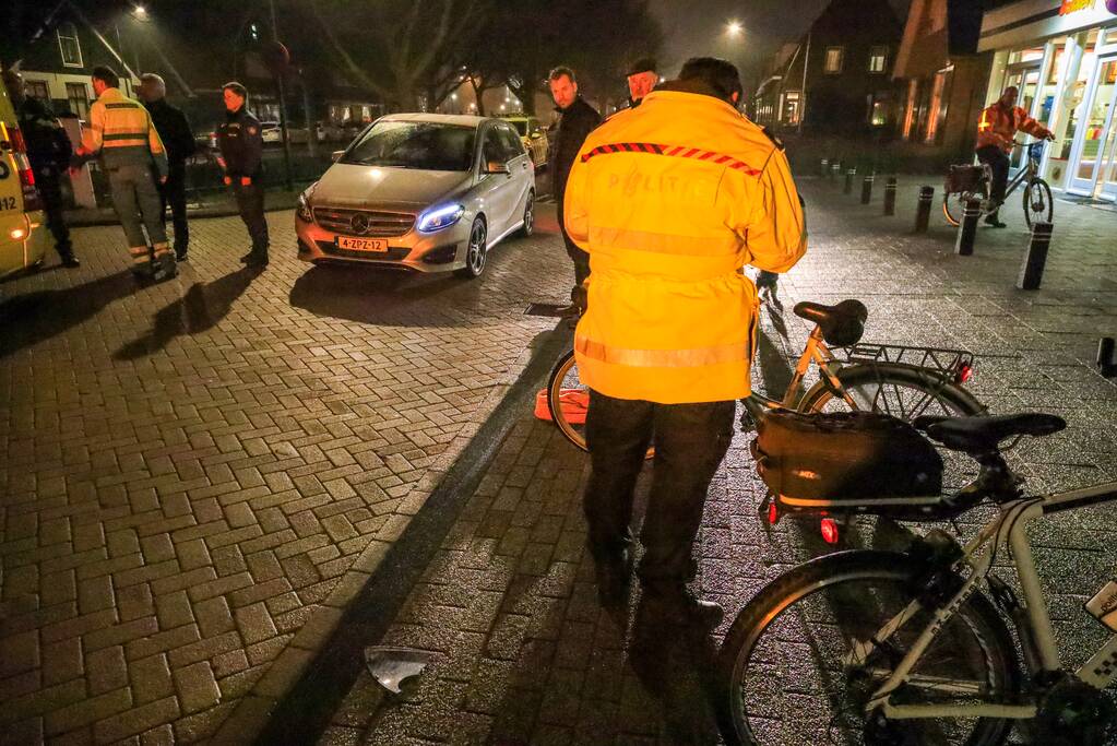 Fietser gewond bij aanrijding met auto