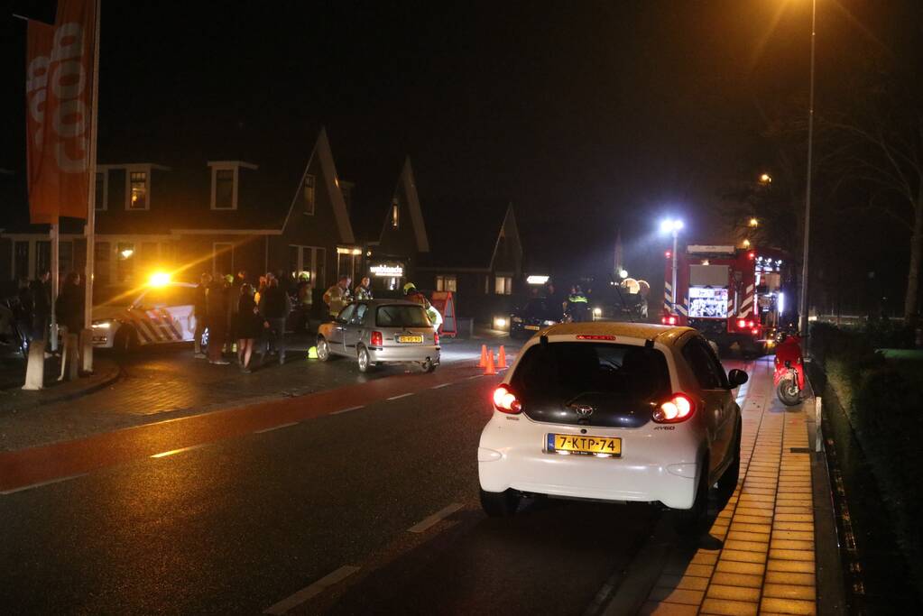 17-jarig scooterrijdster overleden bij aanrijding met auto (Kootwijkerbroek)