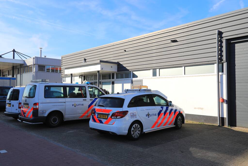 600 wietplanten gevonden in bedrijfspand (Bunschoten-Spakenburg)