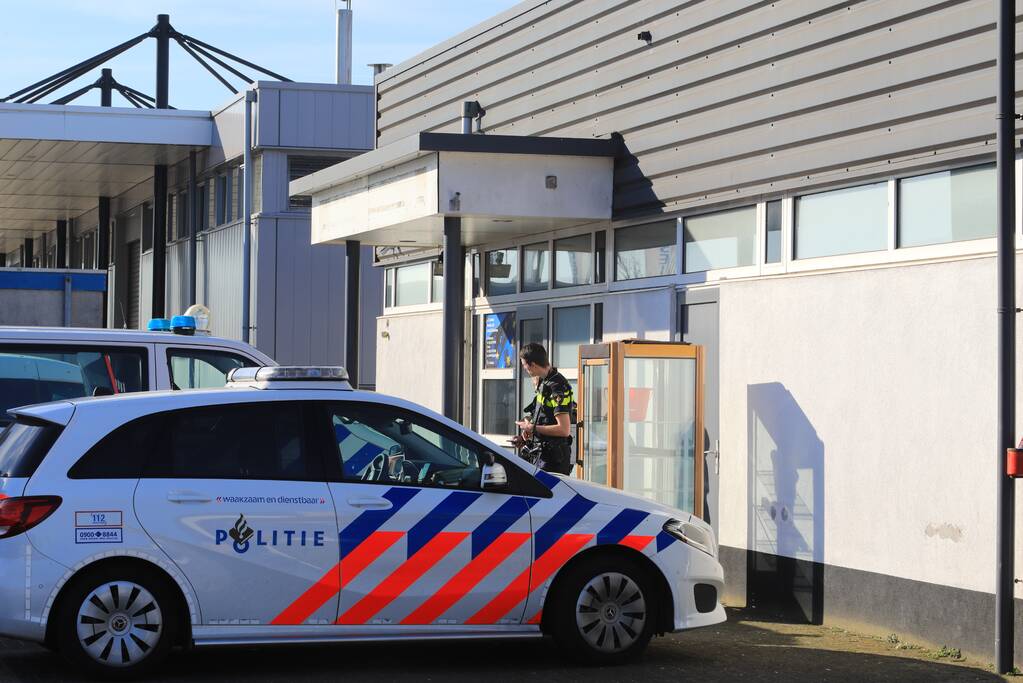 600 wietplanten gevonden in bedrijfspand (Bunschoten-Spakenburg)