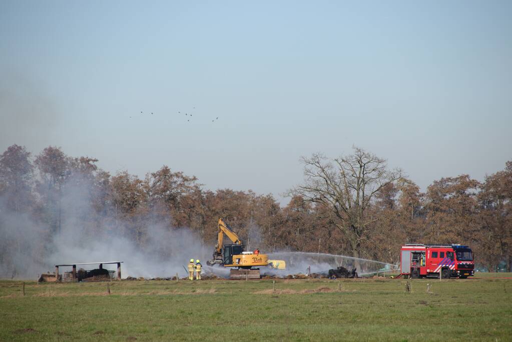 Veel rook bij brand in berg afval (Scherpenzeel)