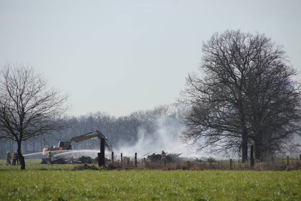 Veel rook bij brand in berg afval (Scherpenzeel)