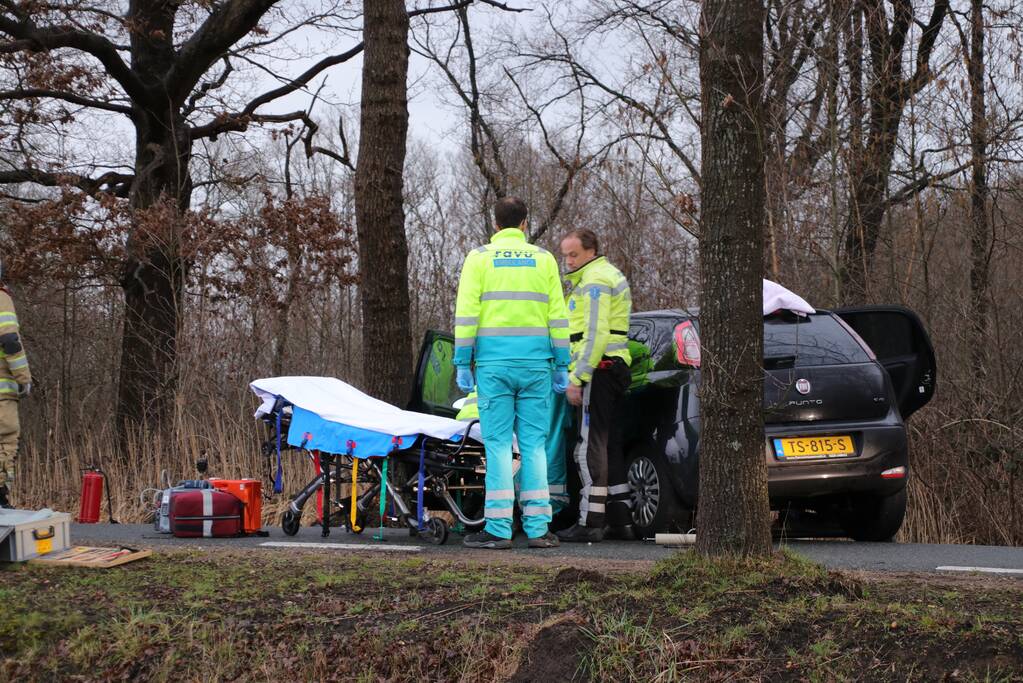 Persoon bekneld bij eenzijdig ongeval (Woudenberg)