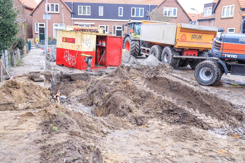 Hoofdwaterleiding geraakt bij graafwerkzaamheden (Amersfoort)