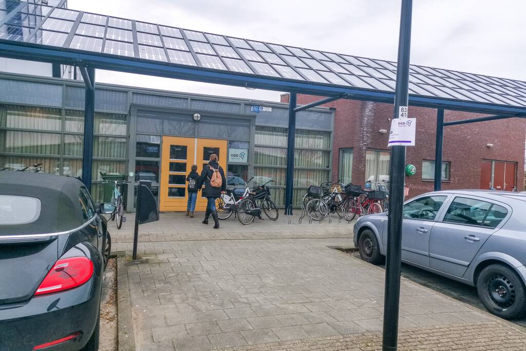 Vaccinatielokatie verplaatst door lekkage (Amersfoort)