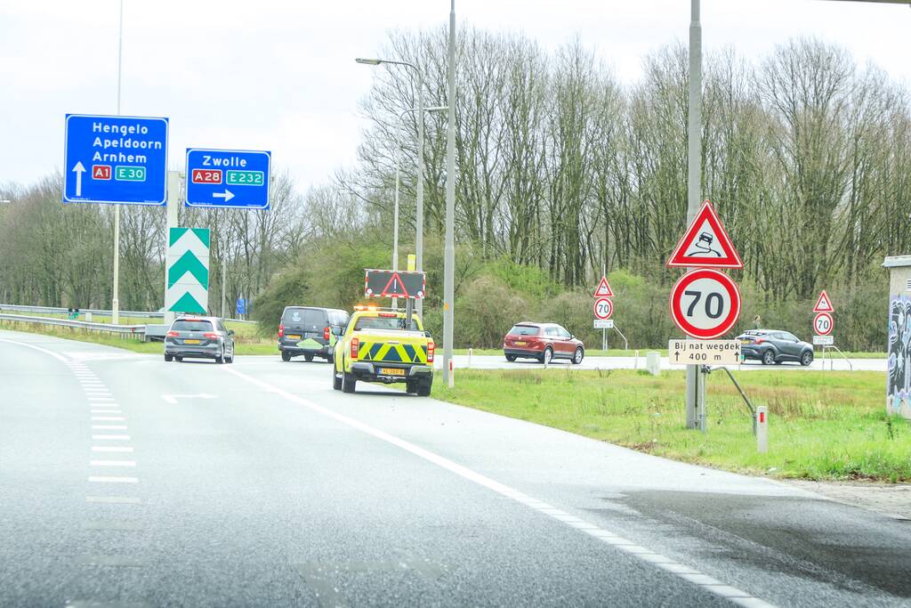 Auto uit de bocht gevlogen