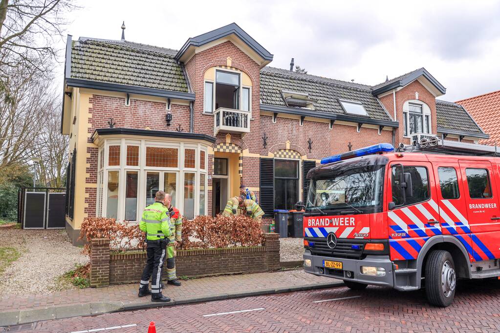Veel rook in woning door pannetje op het vuur