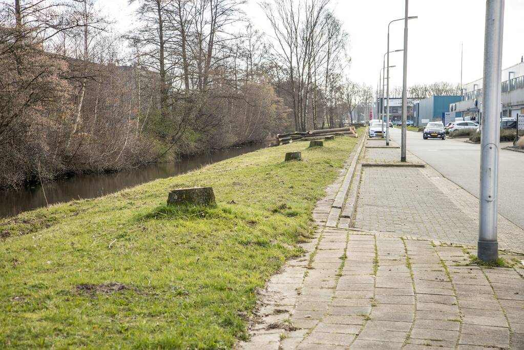 Fluorweg kaal gekapt